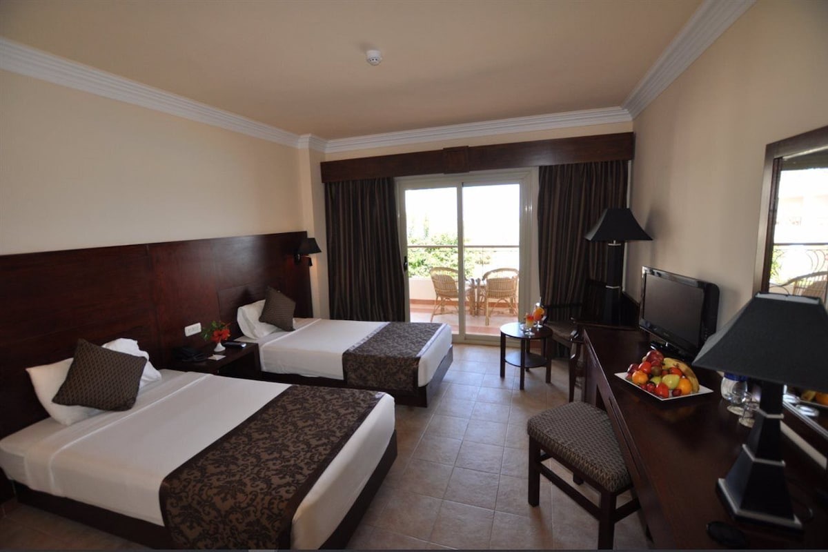 Royal Brayka Beach Resort – Hotelbild 3